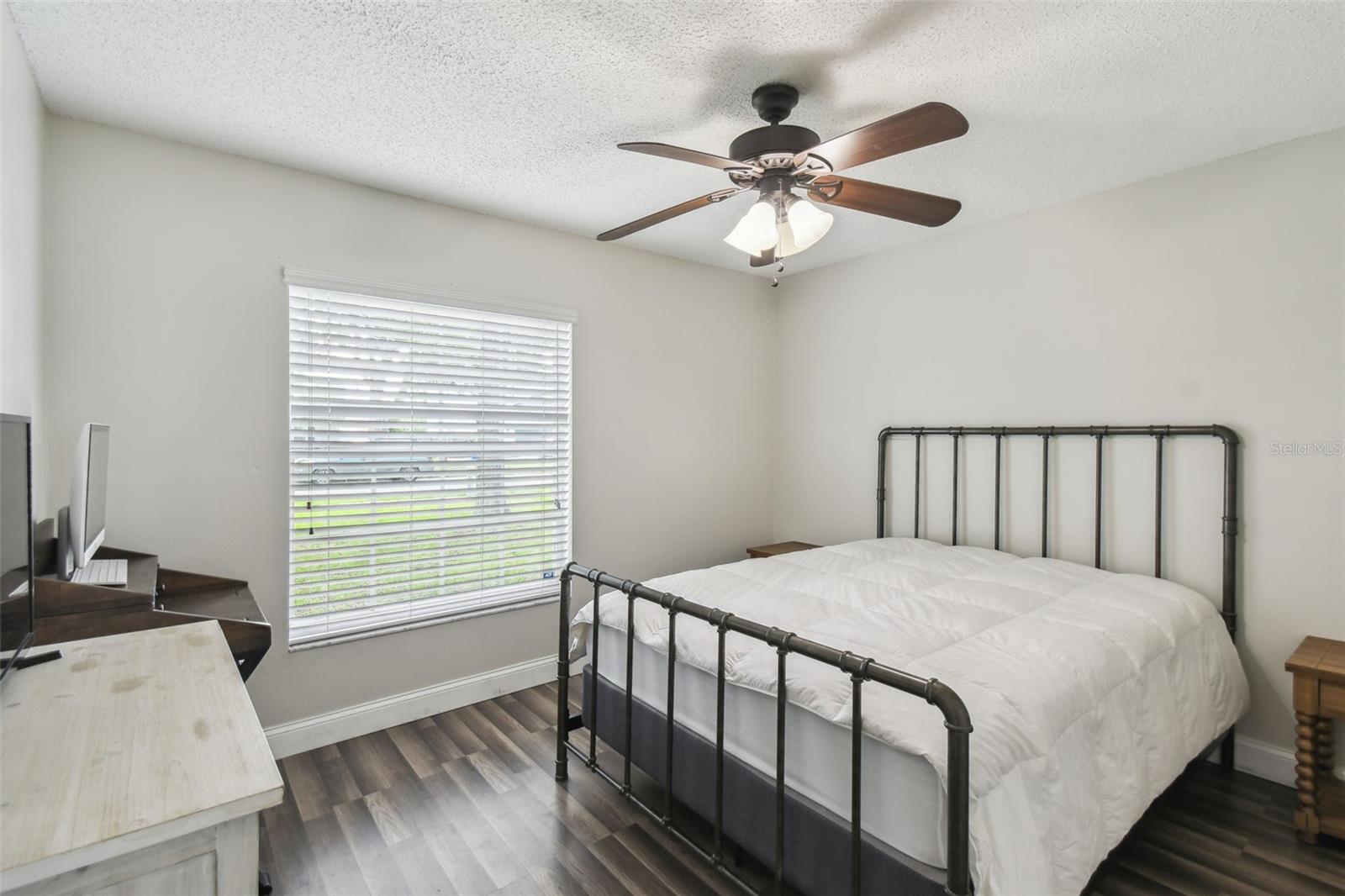 Image 17 of 29 For 360 Coventry Estate Boulevard