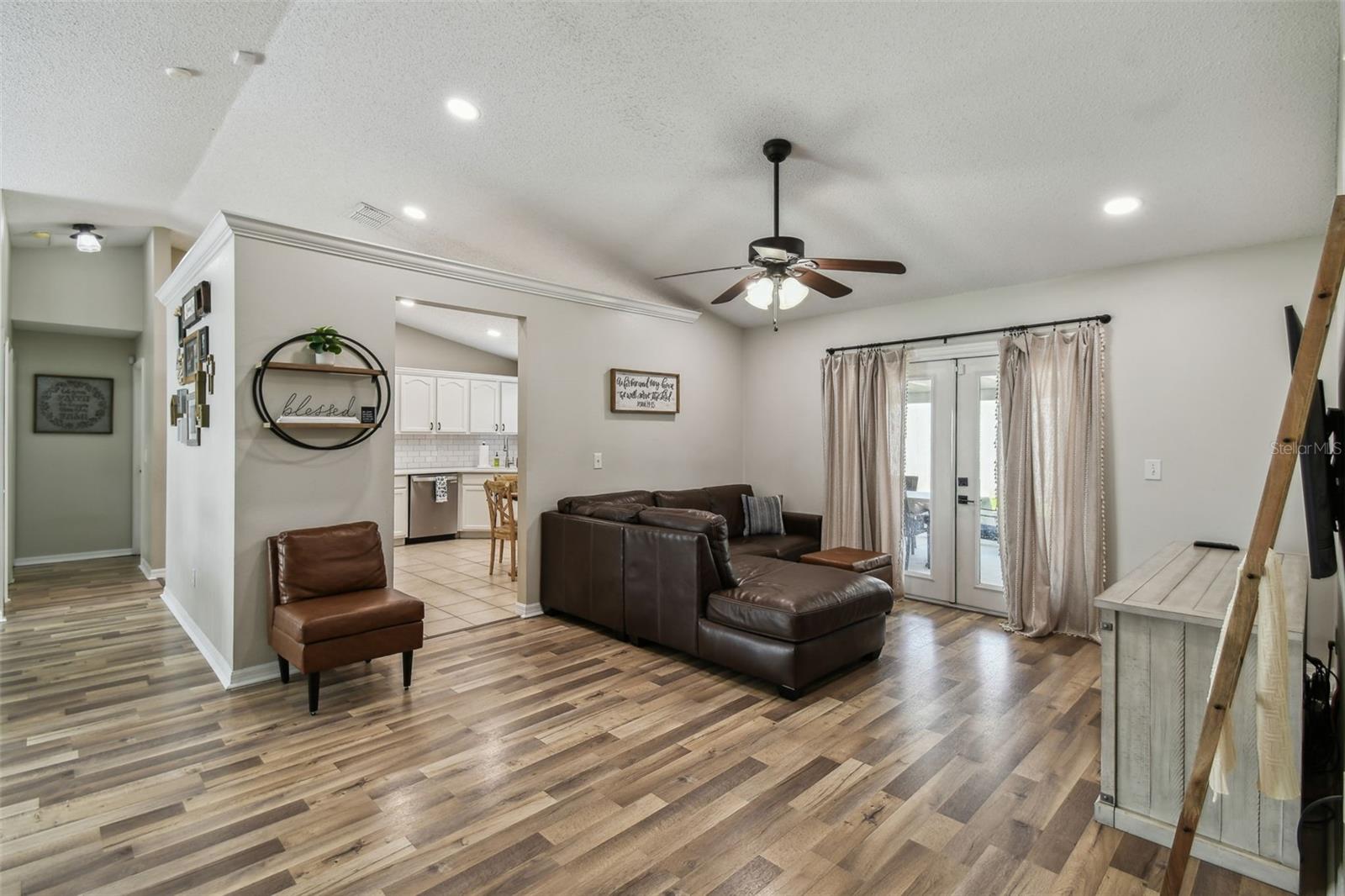Image 8 of 29 For 360 Coventry Estate Boulevard