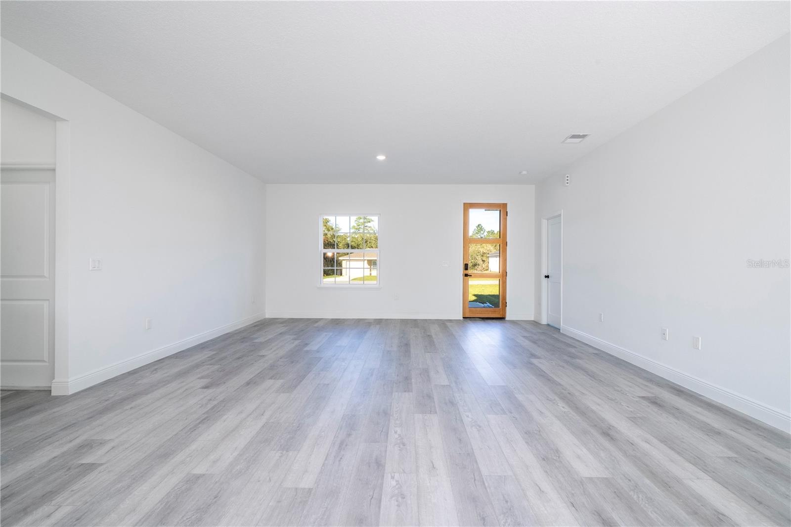 Image 20 of 45 For 8838 Travis Drive