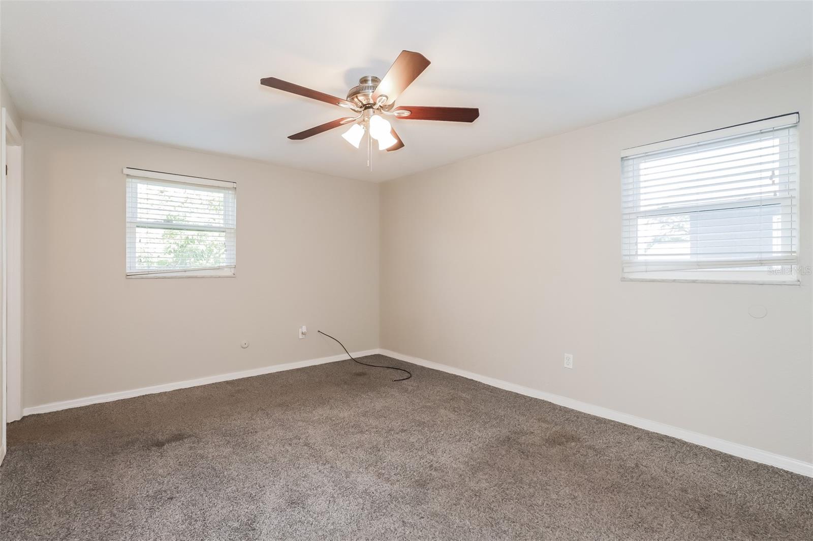 Image 12 of 21 For 1705 Dana Place