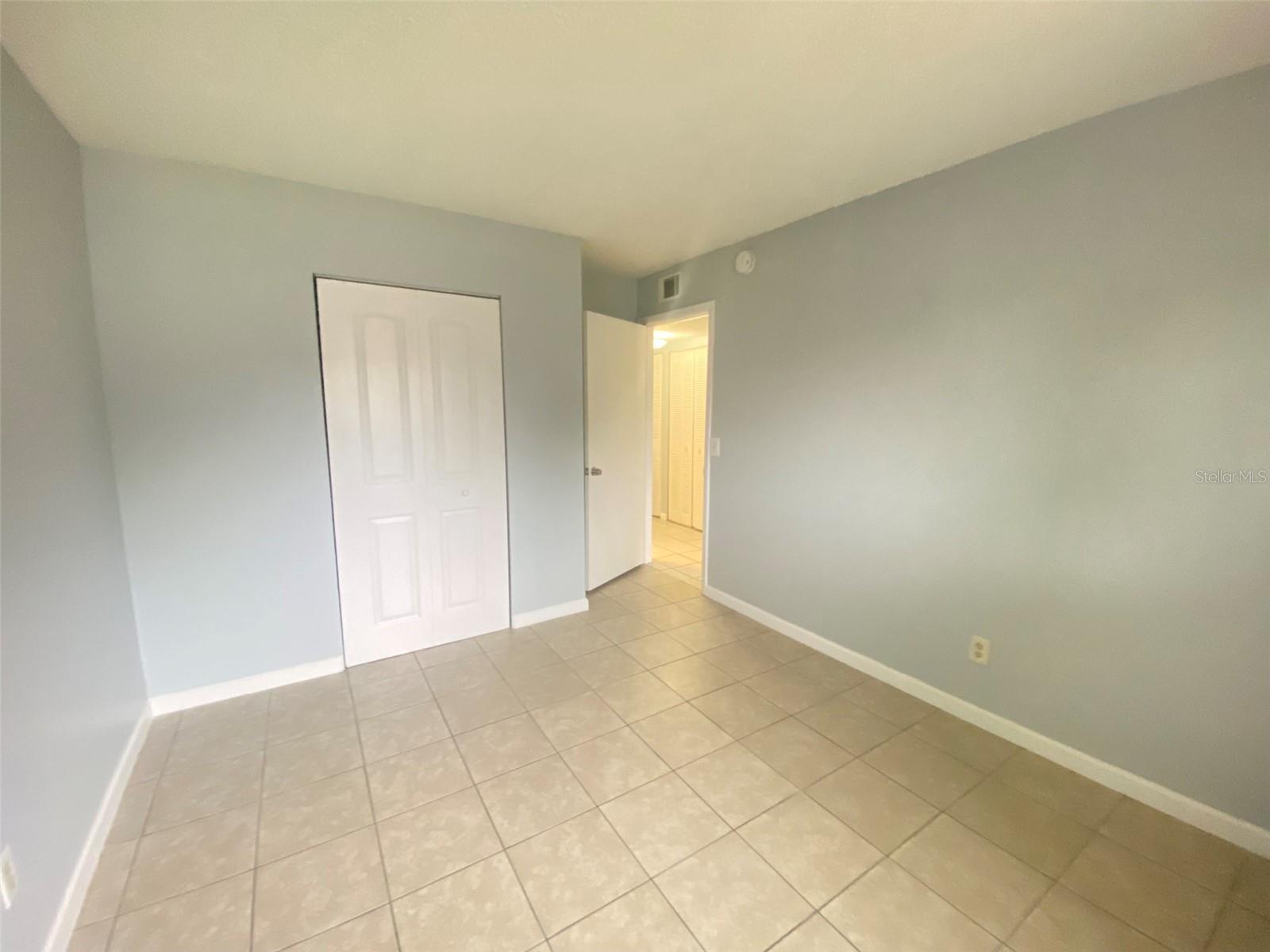 Image 15 of 19 For 605 Northlake Boulevard 68