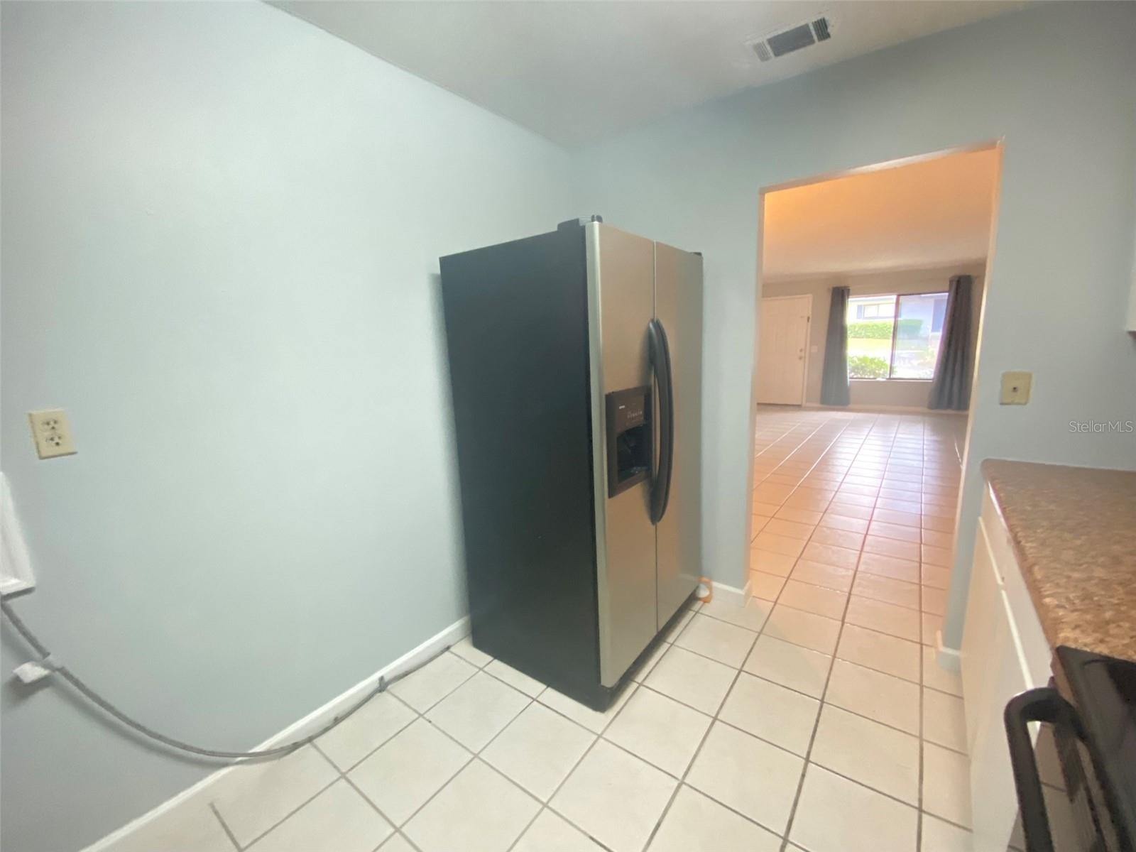 Image 2 of 19 For 605 Northlake Boulevard 68