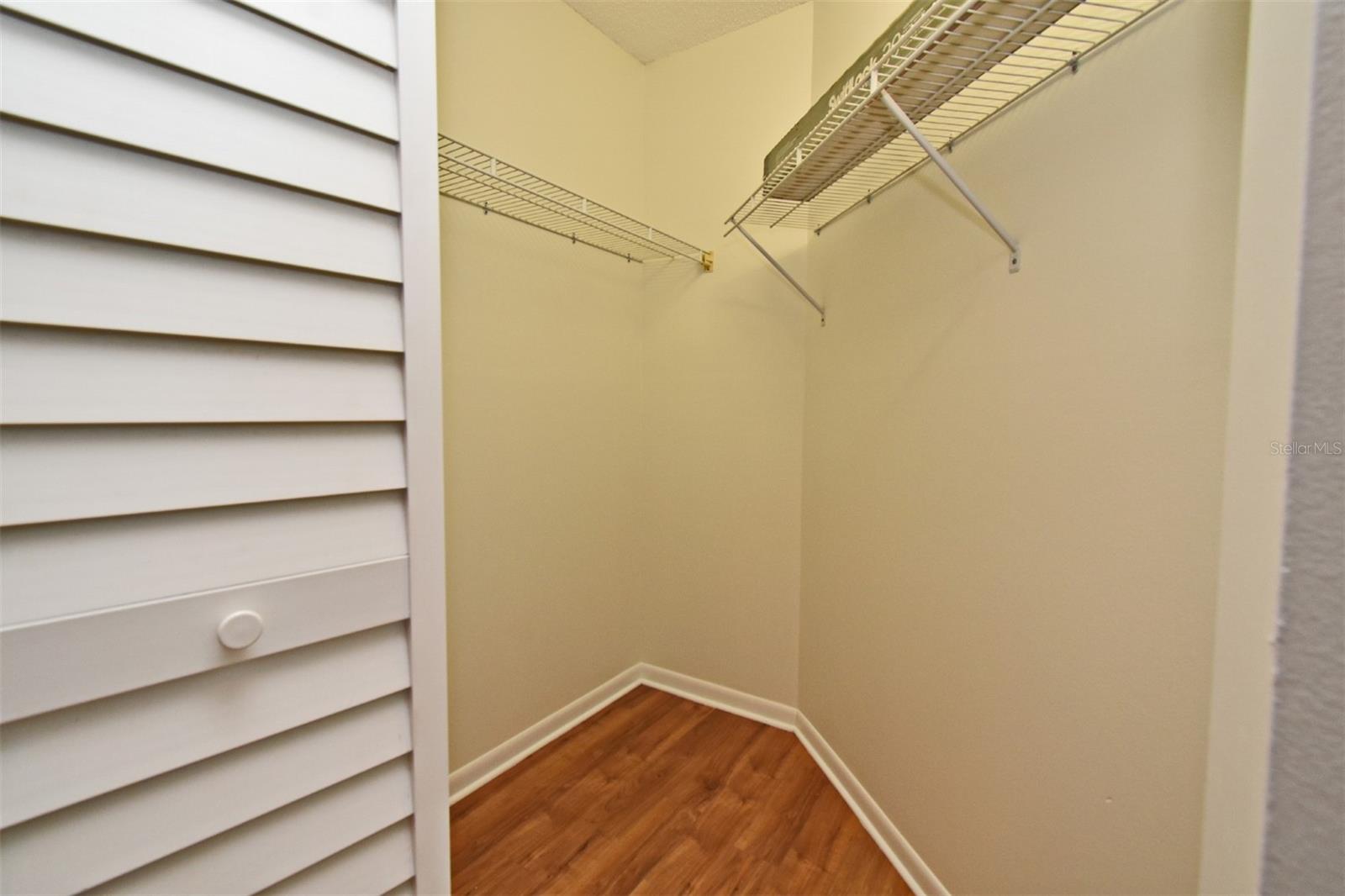 Image 20 of 44 For 4008 Atrium Drive U-6
