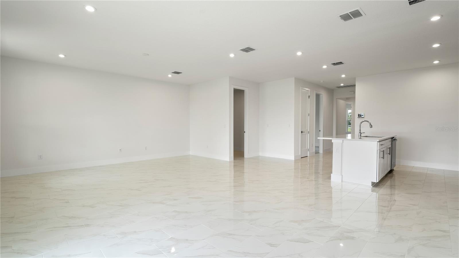 Image 6 of 33 For 30338 Emerald Forest Drive