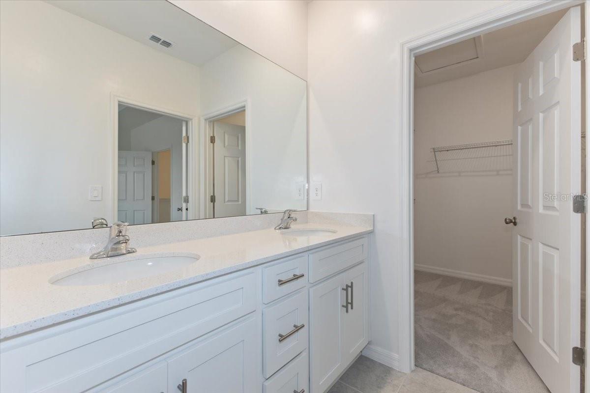 Image 11 of 28 For 42858 Park View Drive