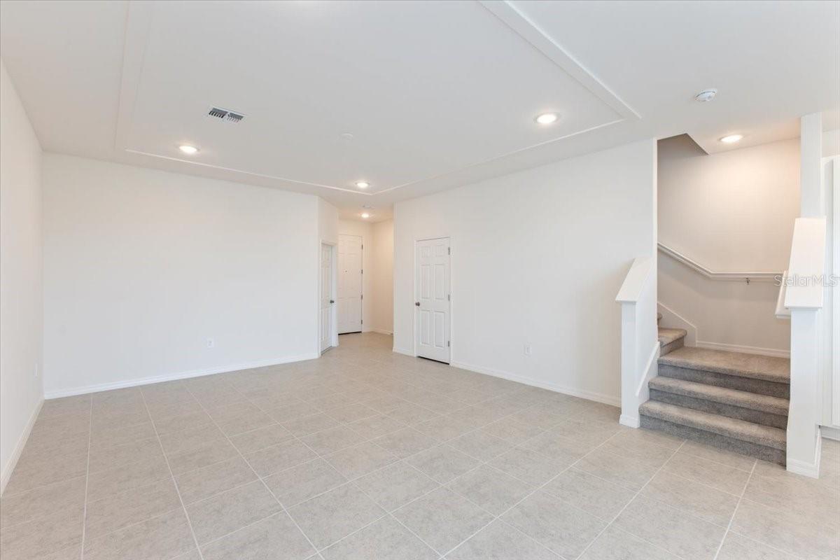 Image 5 of 28 For 42858 Park View Drive