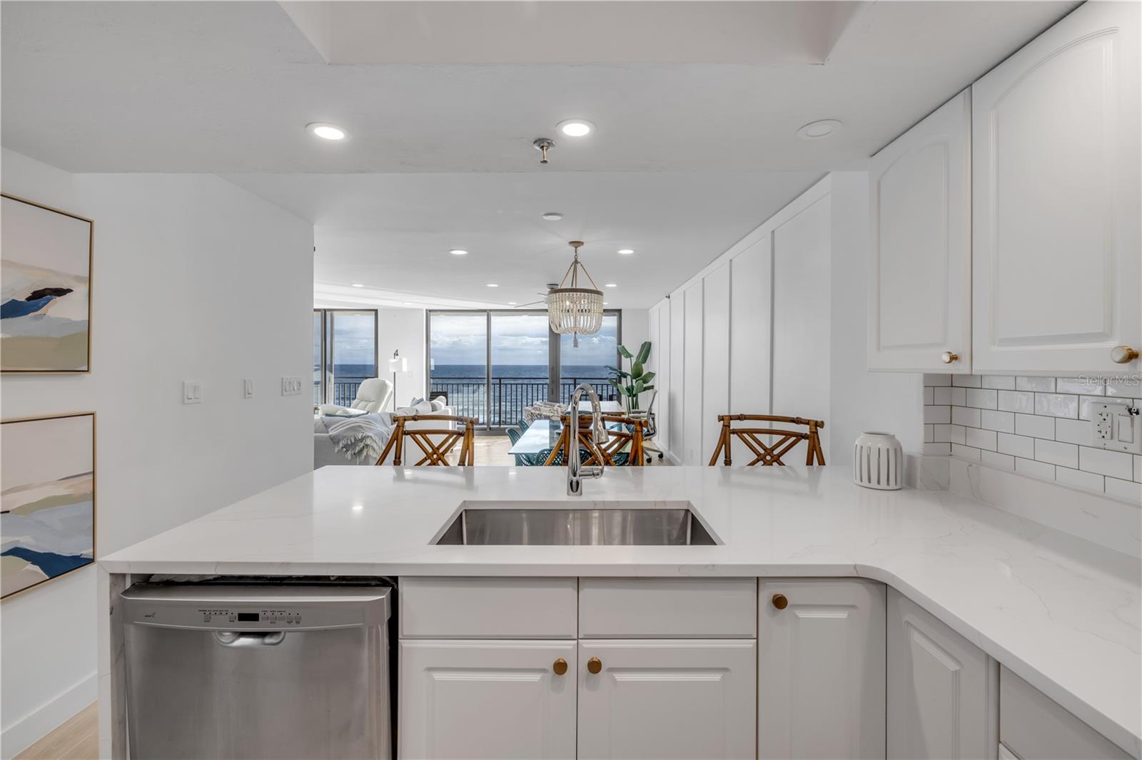 Image 92 of 100 For 4139 Atlantic Avenue B707