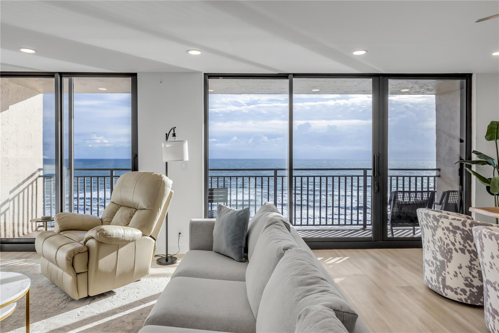Image 96 of 100 For 4139 Atlantic Avenue B707