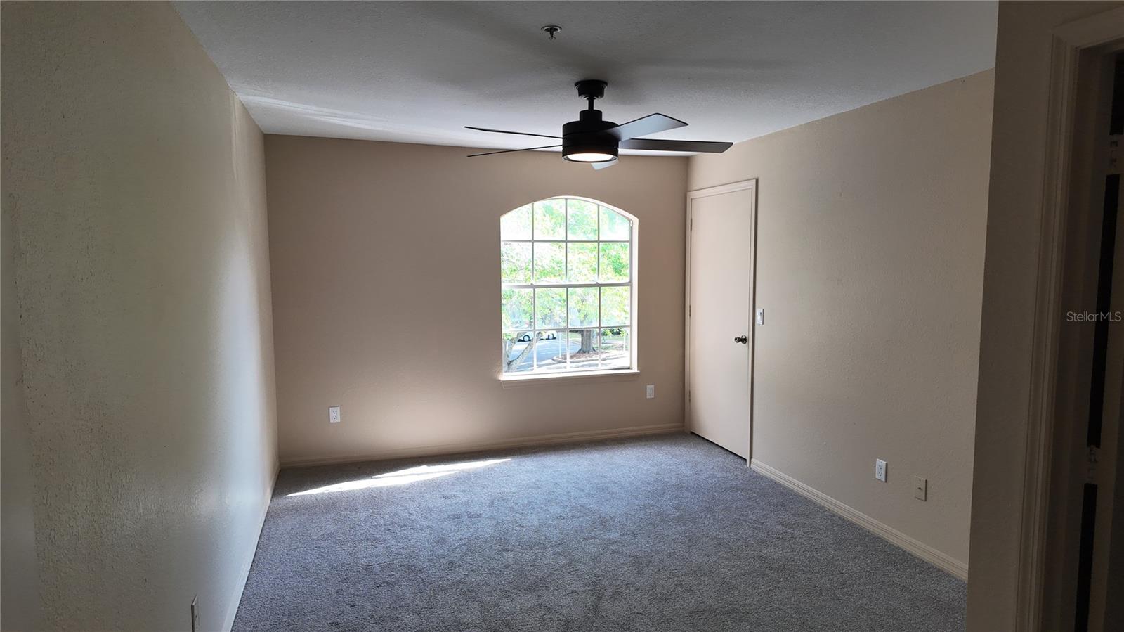 Image 10 of 43 For 7230 Westpointe Boulevard 1231