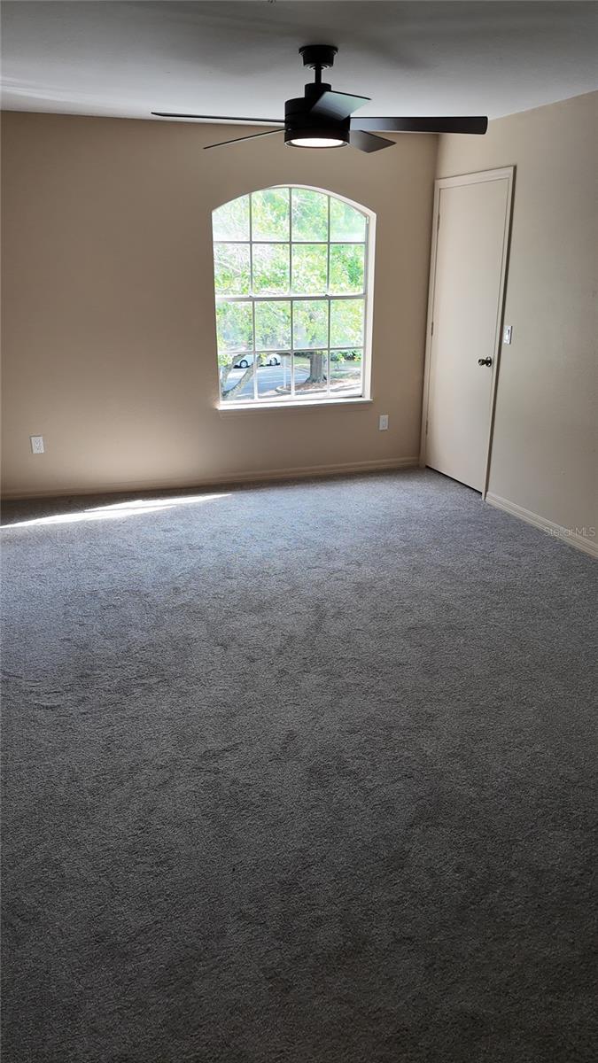 Image 5 of 43 For 7230 Westpointe Boulevard 1231
