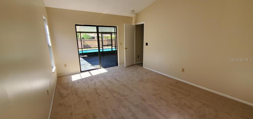 Image 7 of 20 For 10025 Chesham Drive