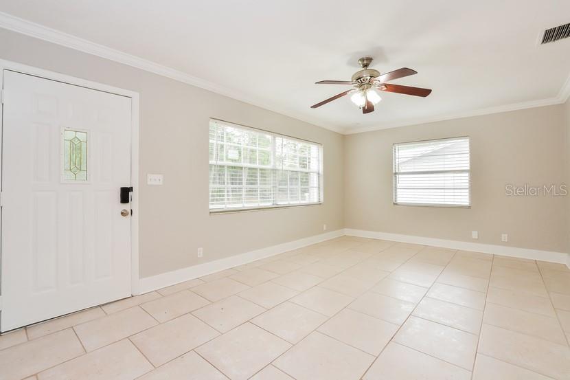 Image 4 of 16 For 904 5th Street