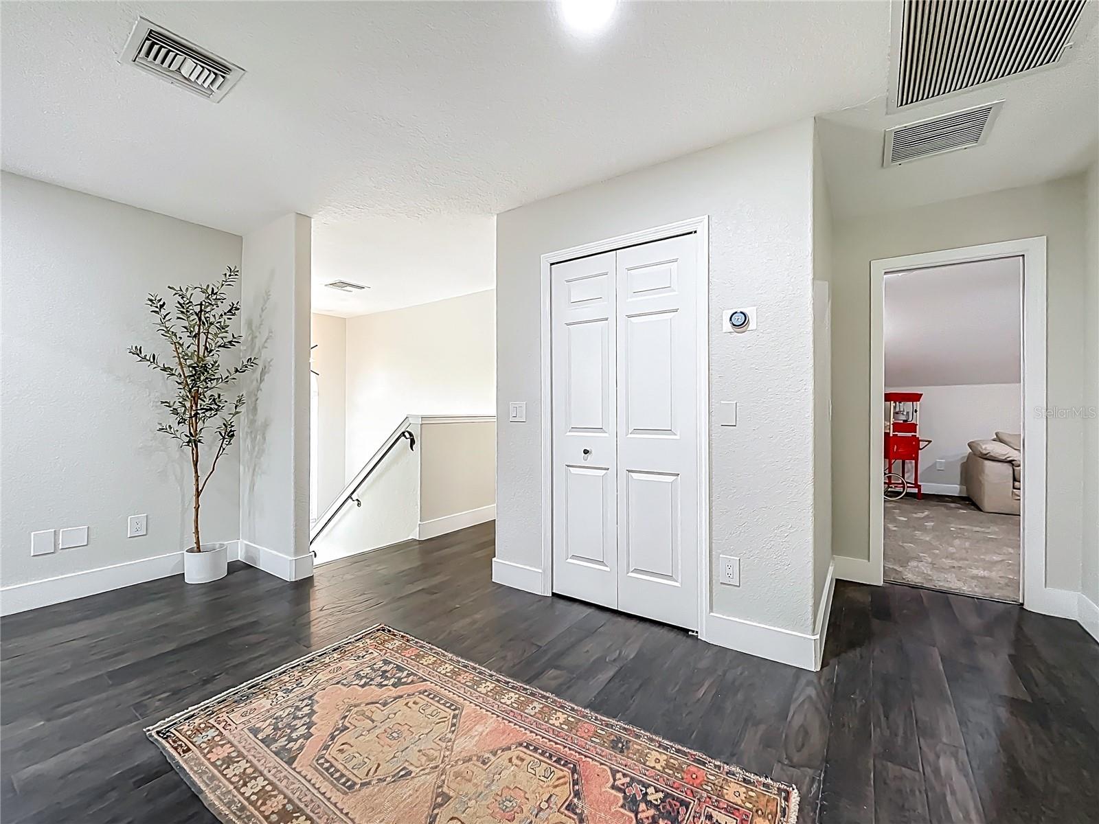 Image 36 of 81 For 2540 Hempel Cove Ct