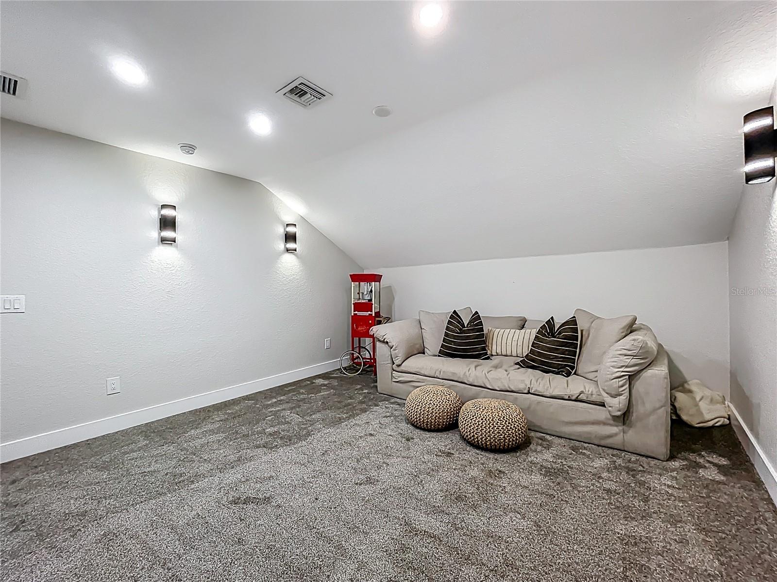 Image 45 of 81 For 2540 Hempel Cove Ct