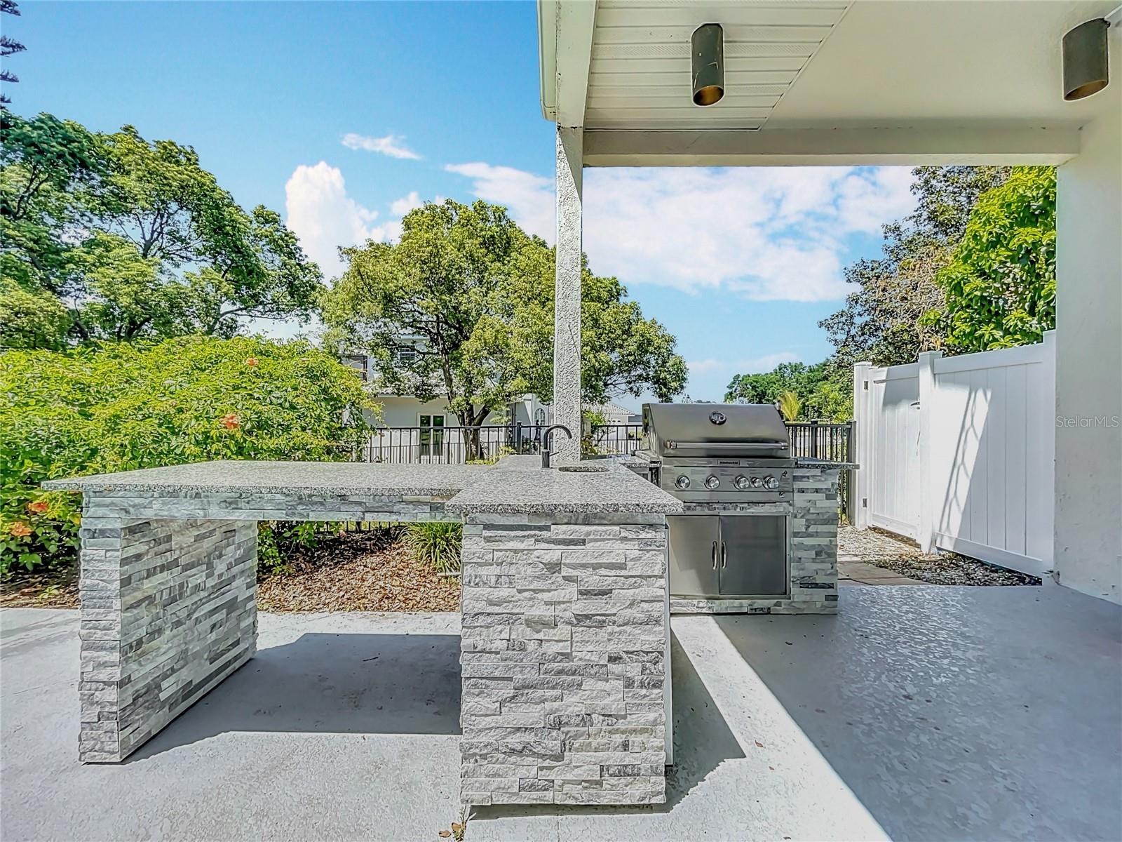 Image 66 of 81 For 2540 Hempel Cove Ct