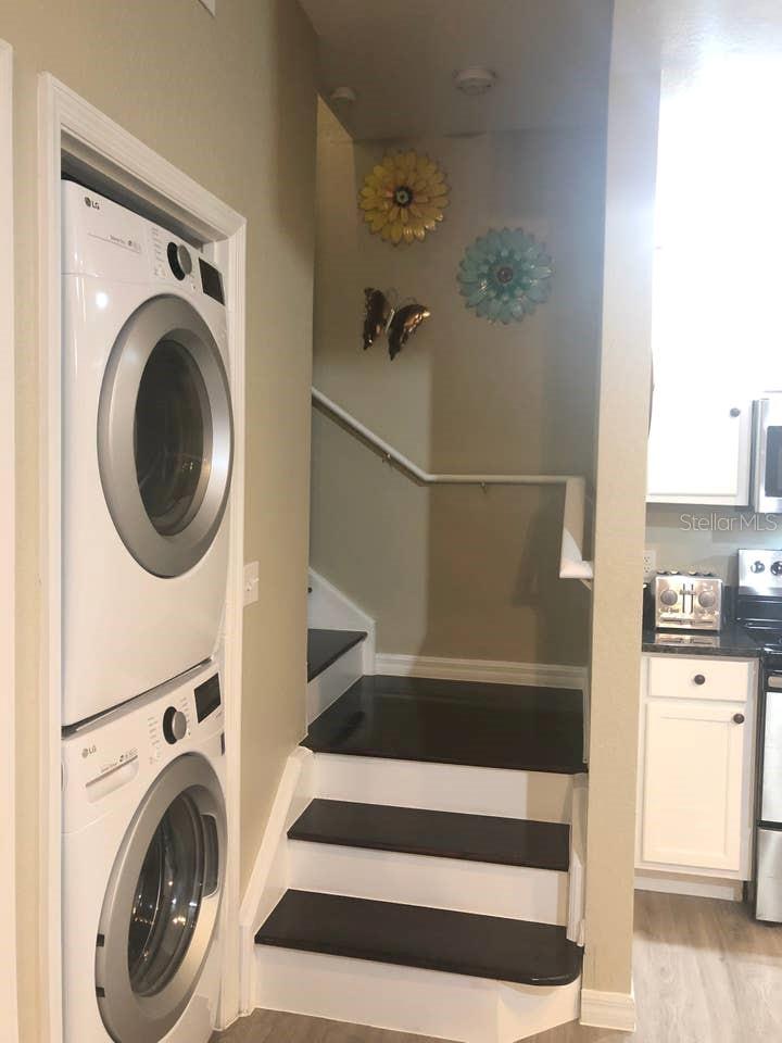 Image 7 of 41 For 4012 Santa Maria Drive 105