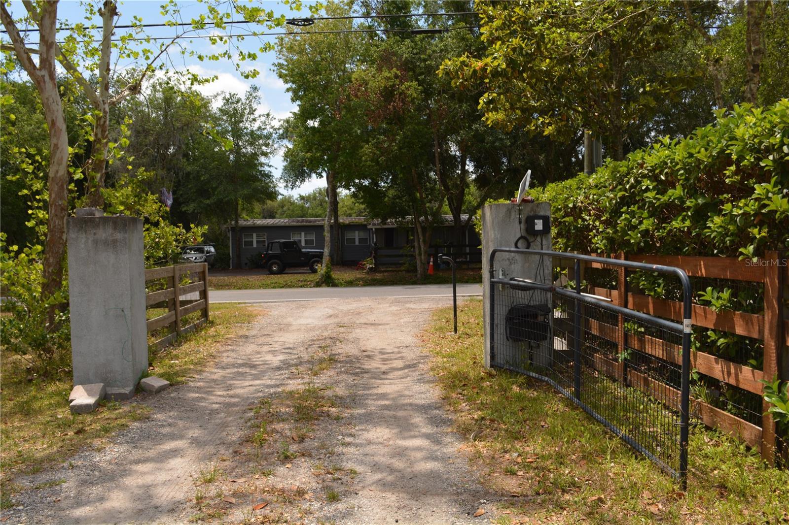 Image 2 of 32 For 1650 Lake Harney Rd
