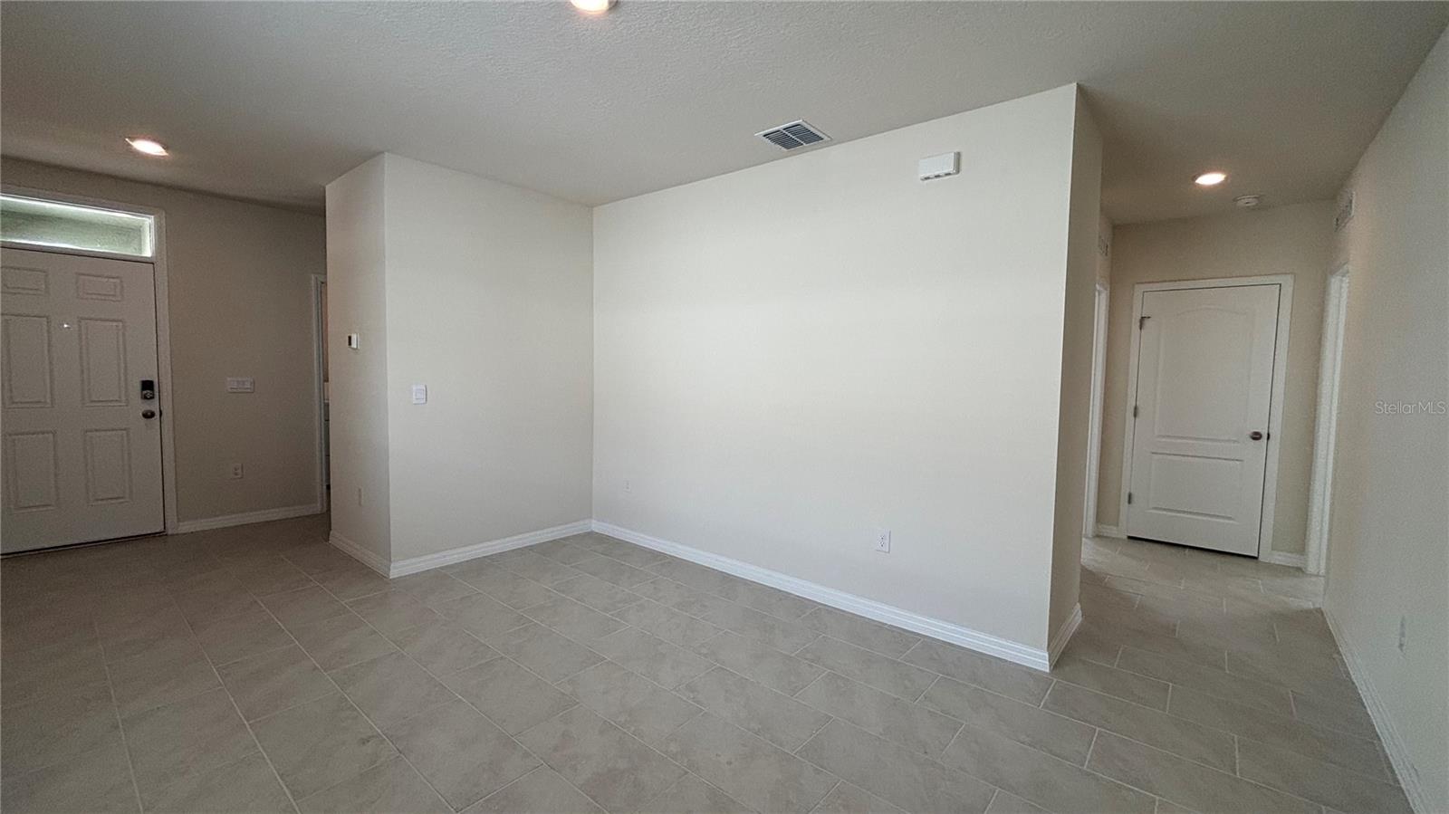 Image 16 of 27 For 2980 Waterlily Way