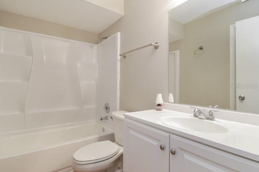 Image 15 of 16 For 709 California Woods Circle