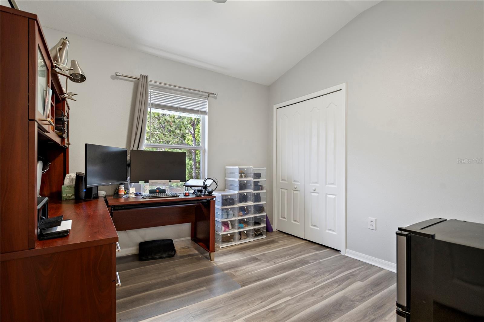 Image 20 of 32 For 6672 Goldenrod Road 132b