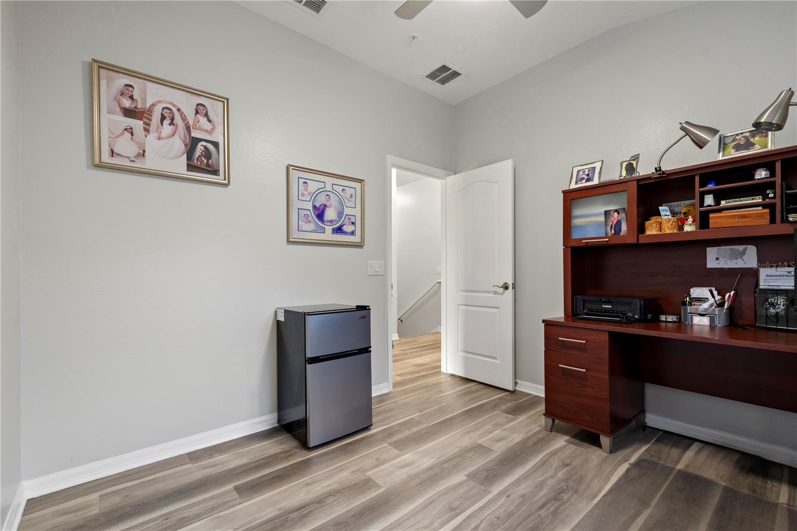 Image 21 of 32 For 6672 Goldenrod Road 132b