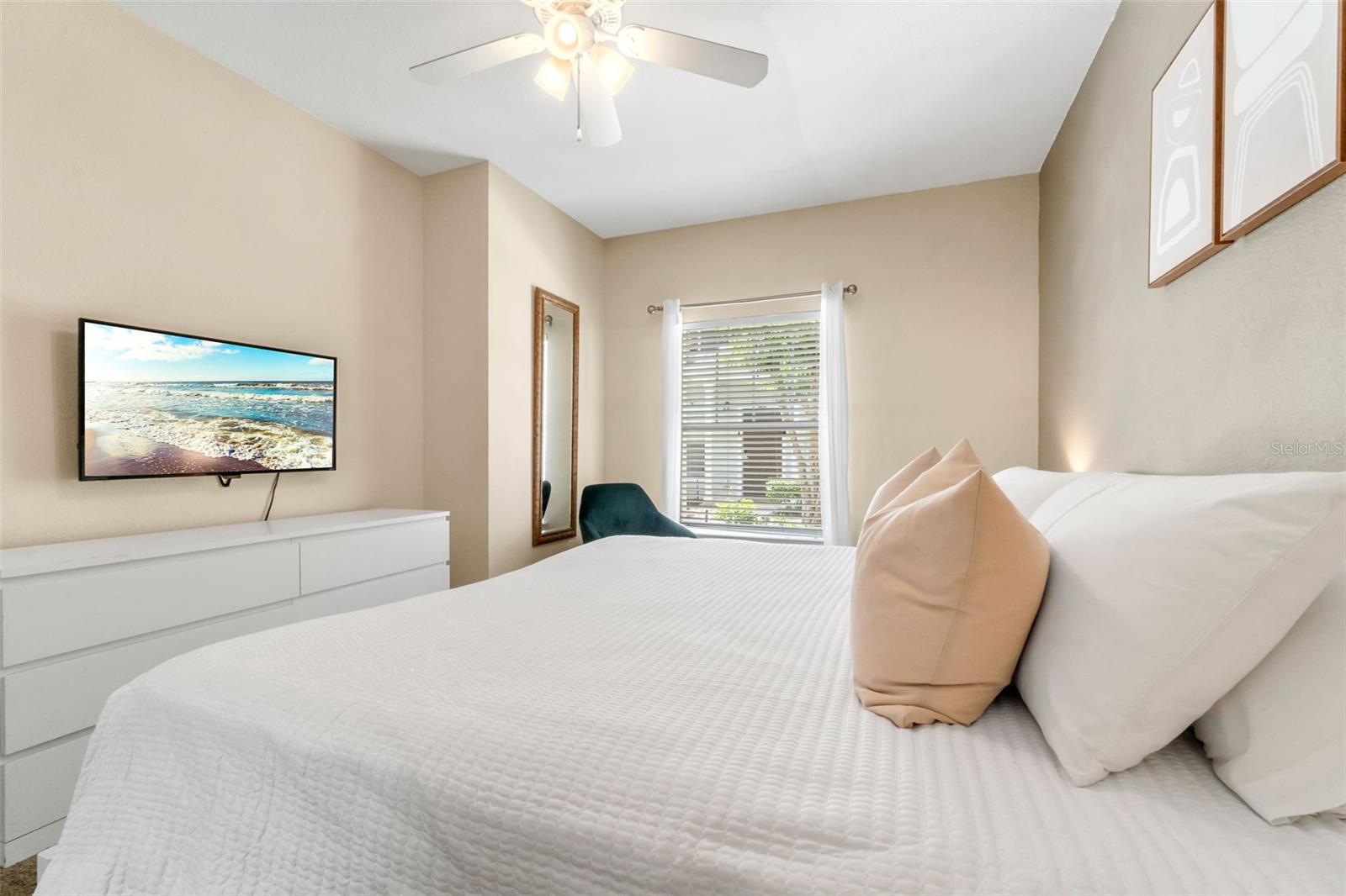 Image 16 of 19 For 2952 Lucayan Harbour Circle 106