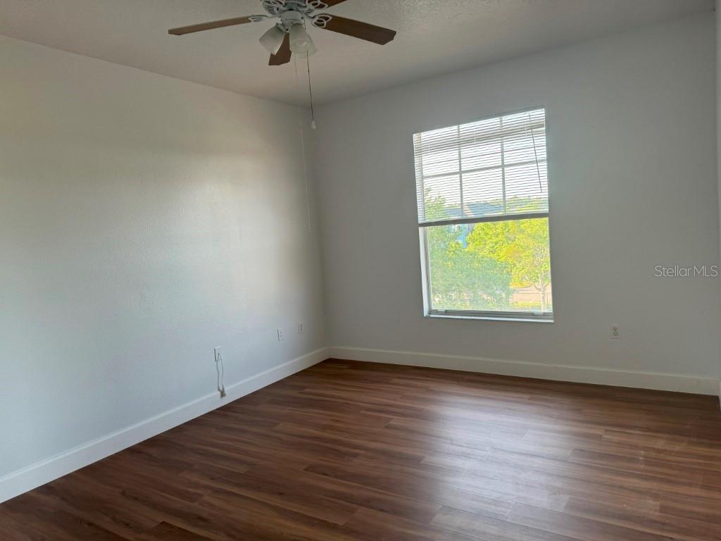Image 7 of 11 For 5554 Metrowest Boulevard 304