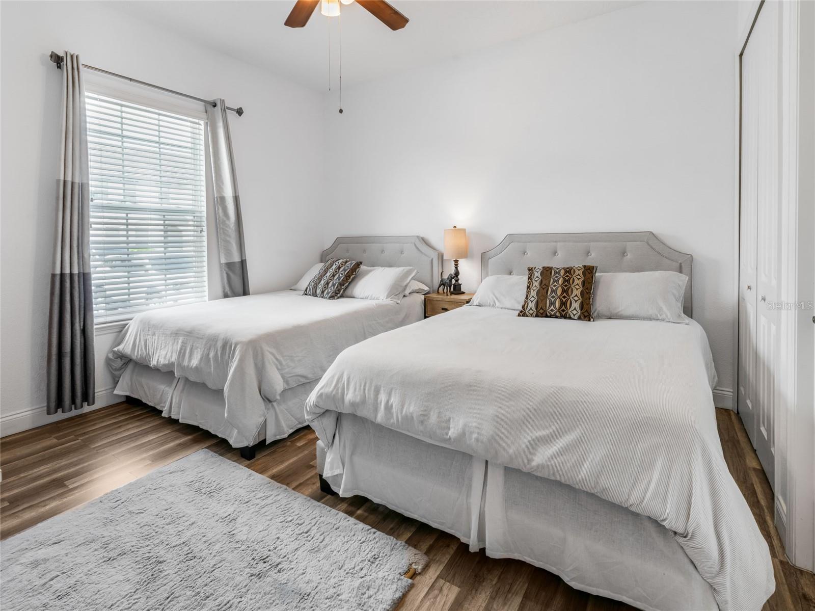 Image 31 of 42 For 193 Captiva Drive
