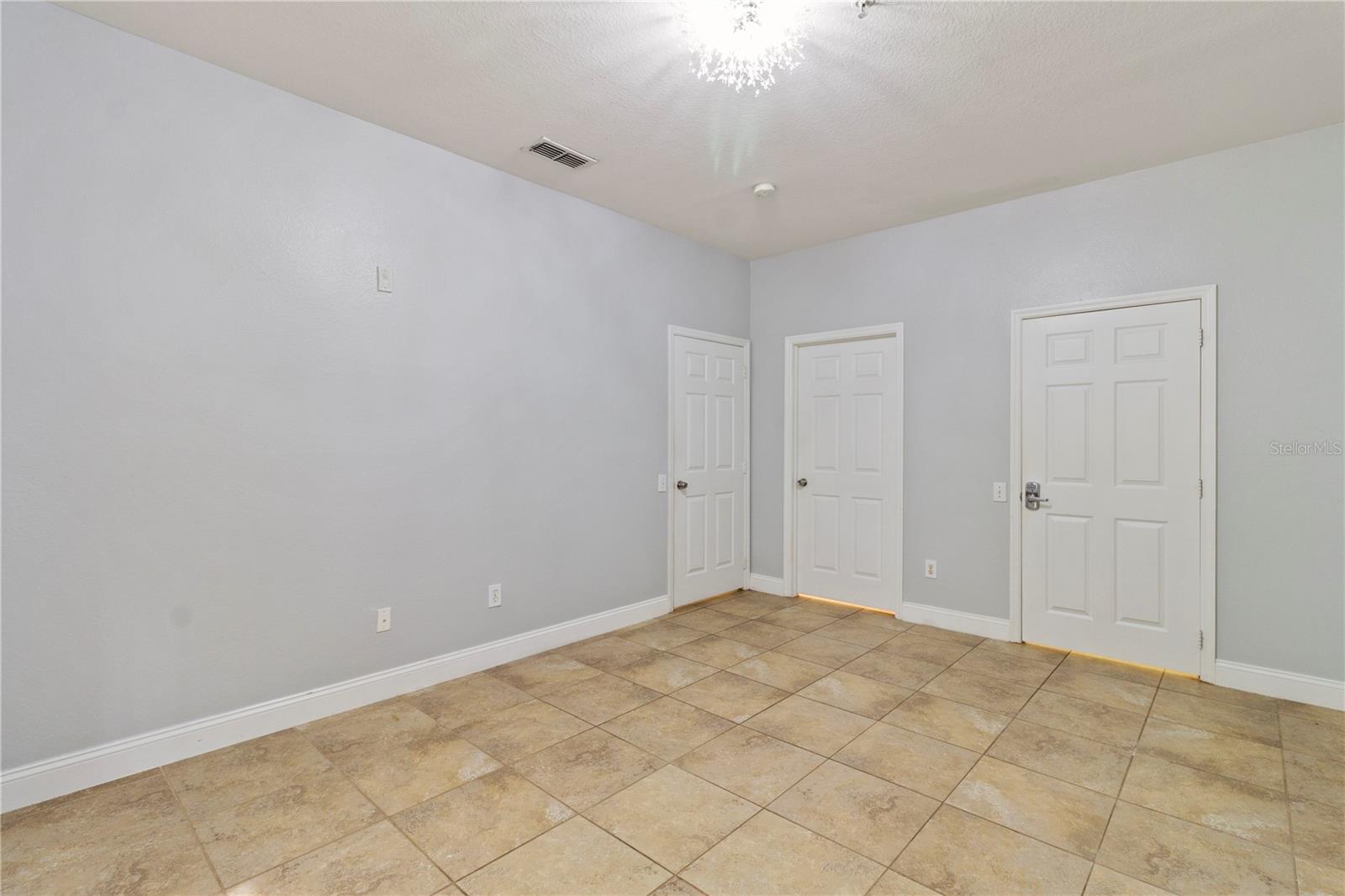 Image 13 of 21 For 3224 Dante Drive 210