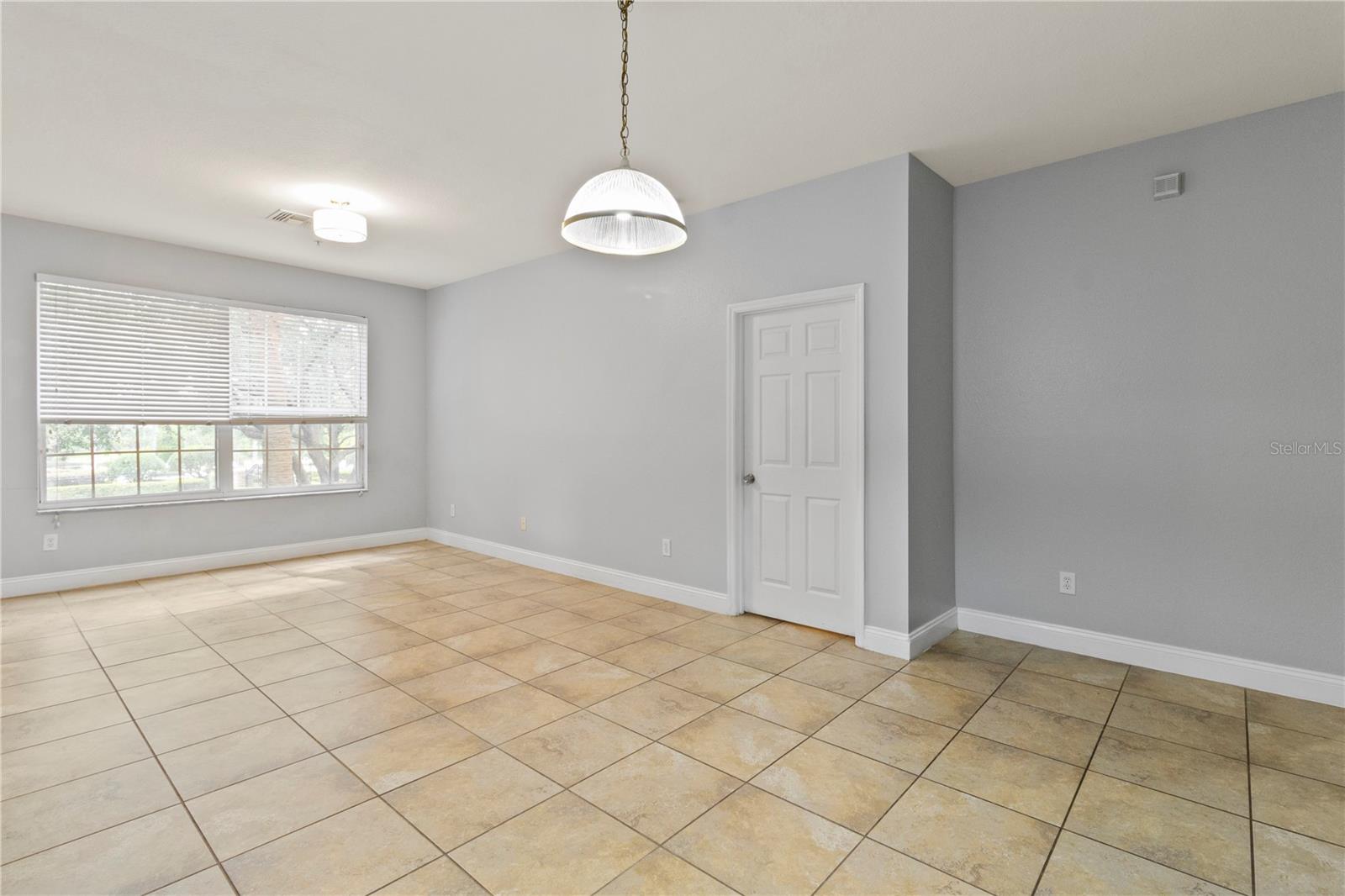 Image 9 of 21 For 3224 Dante Drive 210