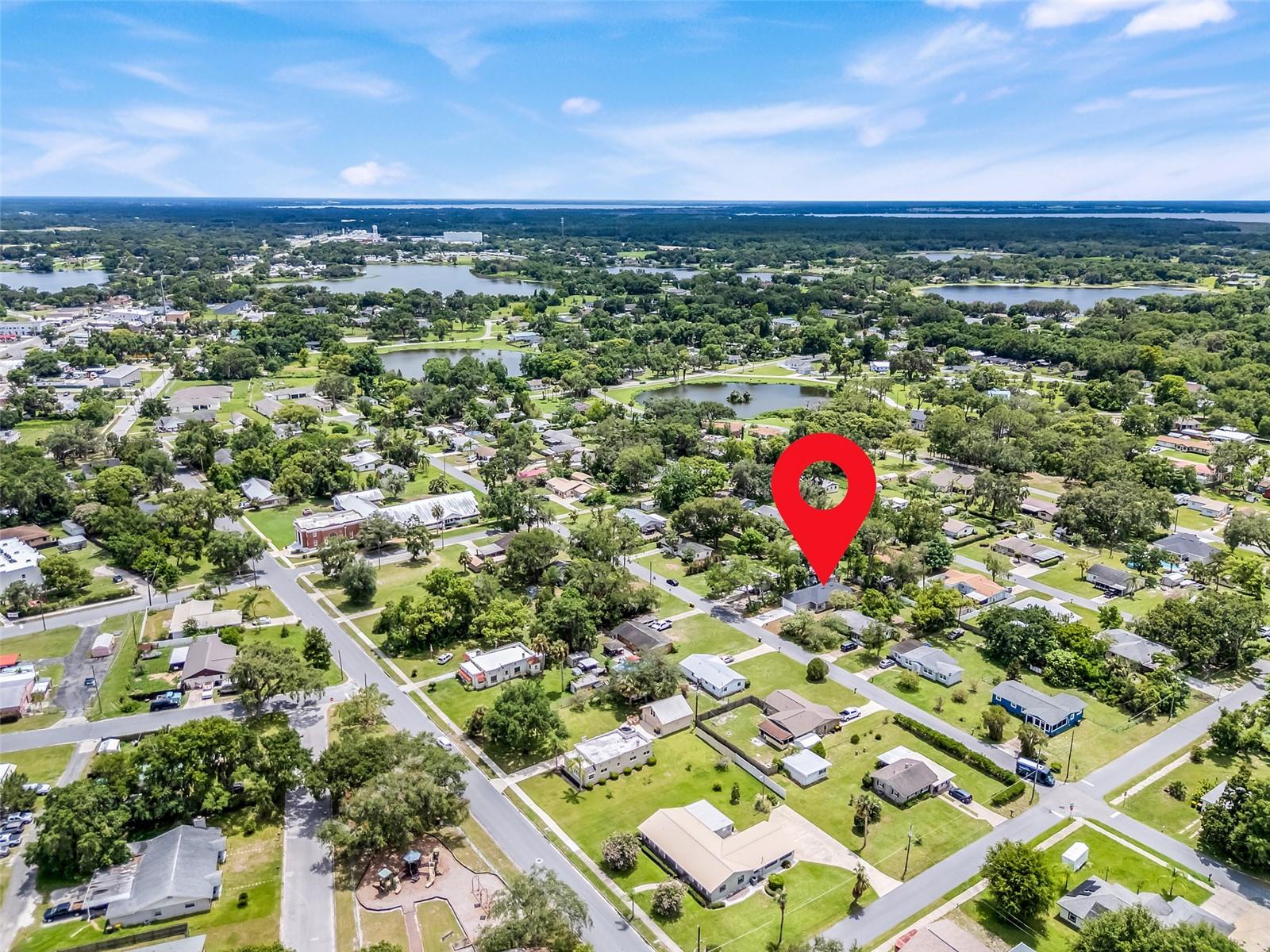 Image 21 of 21 For 563 Winogene Avenue