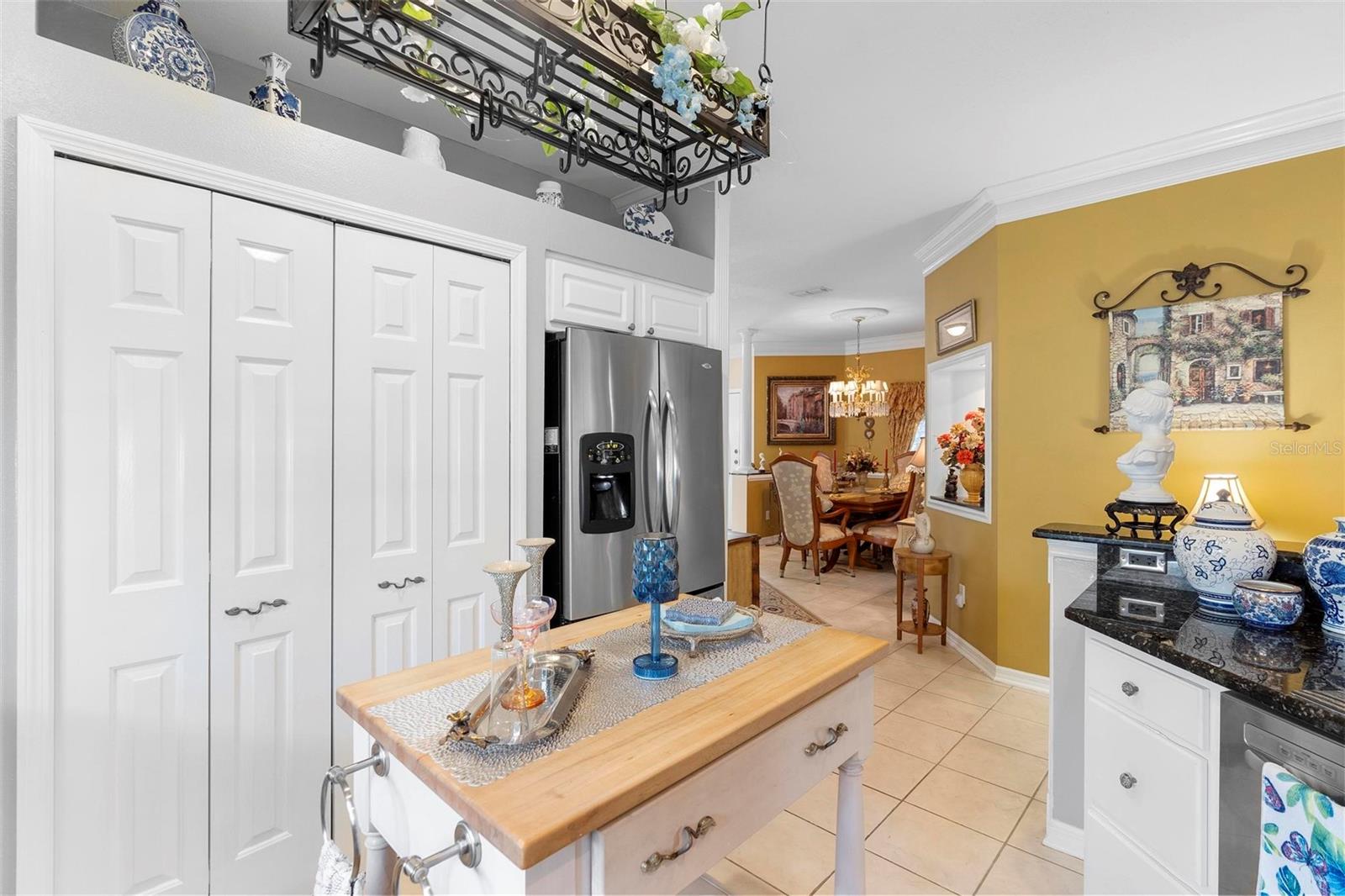 Image 15 of 41 For 9049 Saint Andrews Way