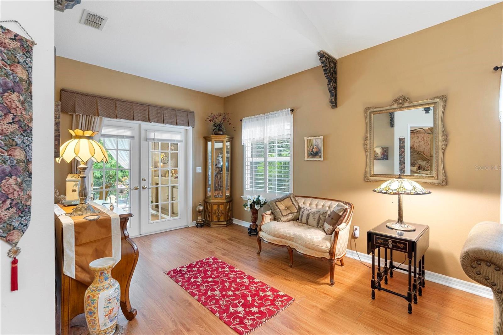 Image 24 of 41 For 9049 Saint Andrews Way