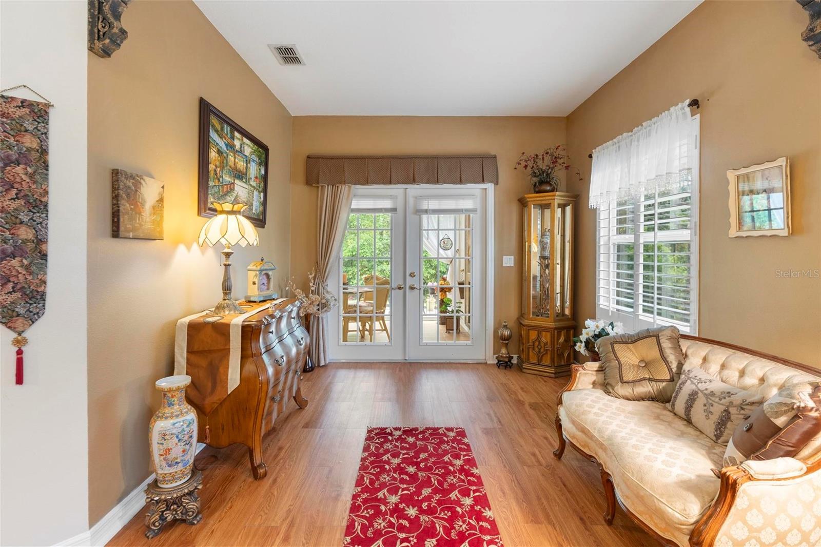 Image 25 of 41 For 9049 Saint Andrews Way