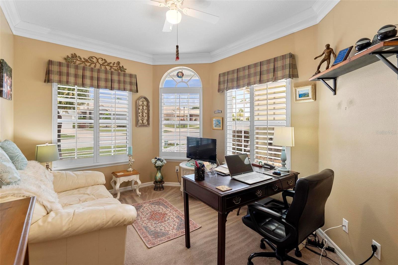 Image 3 of 41 For 9049 Saint Andrews Way