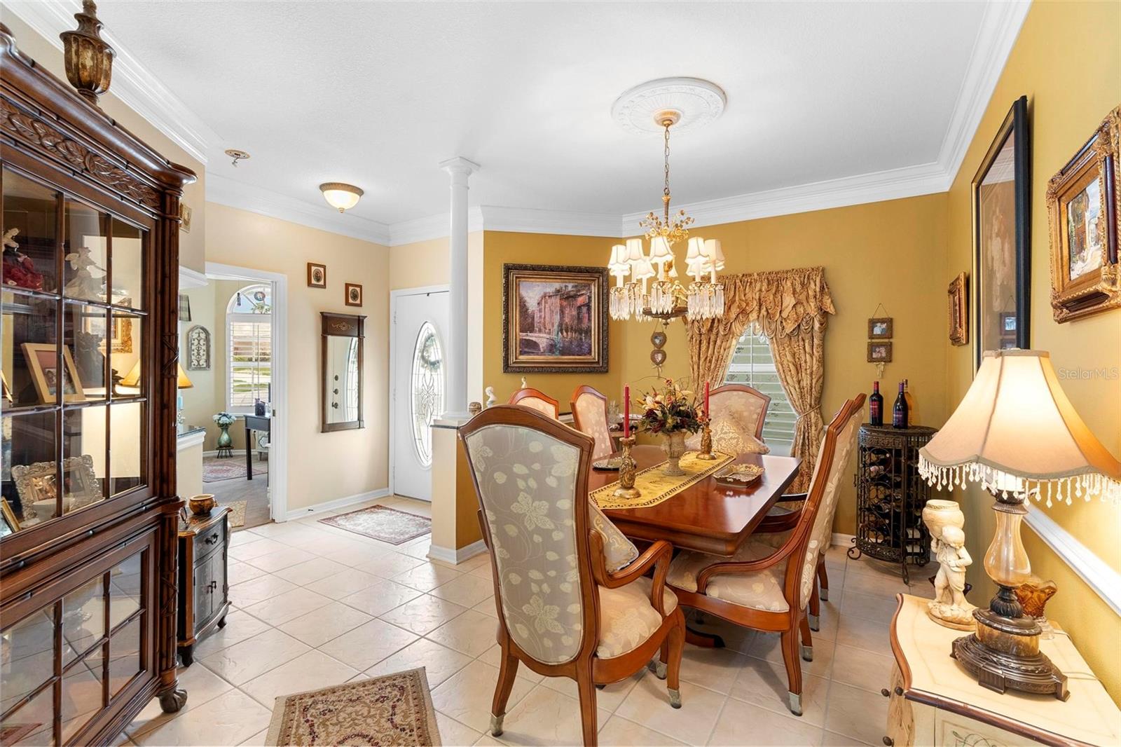 Image 5 of 41 For 9049 Saint Andrews Way