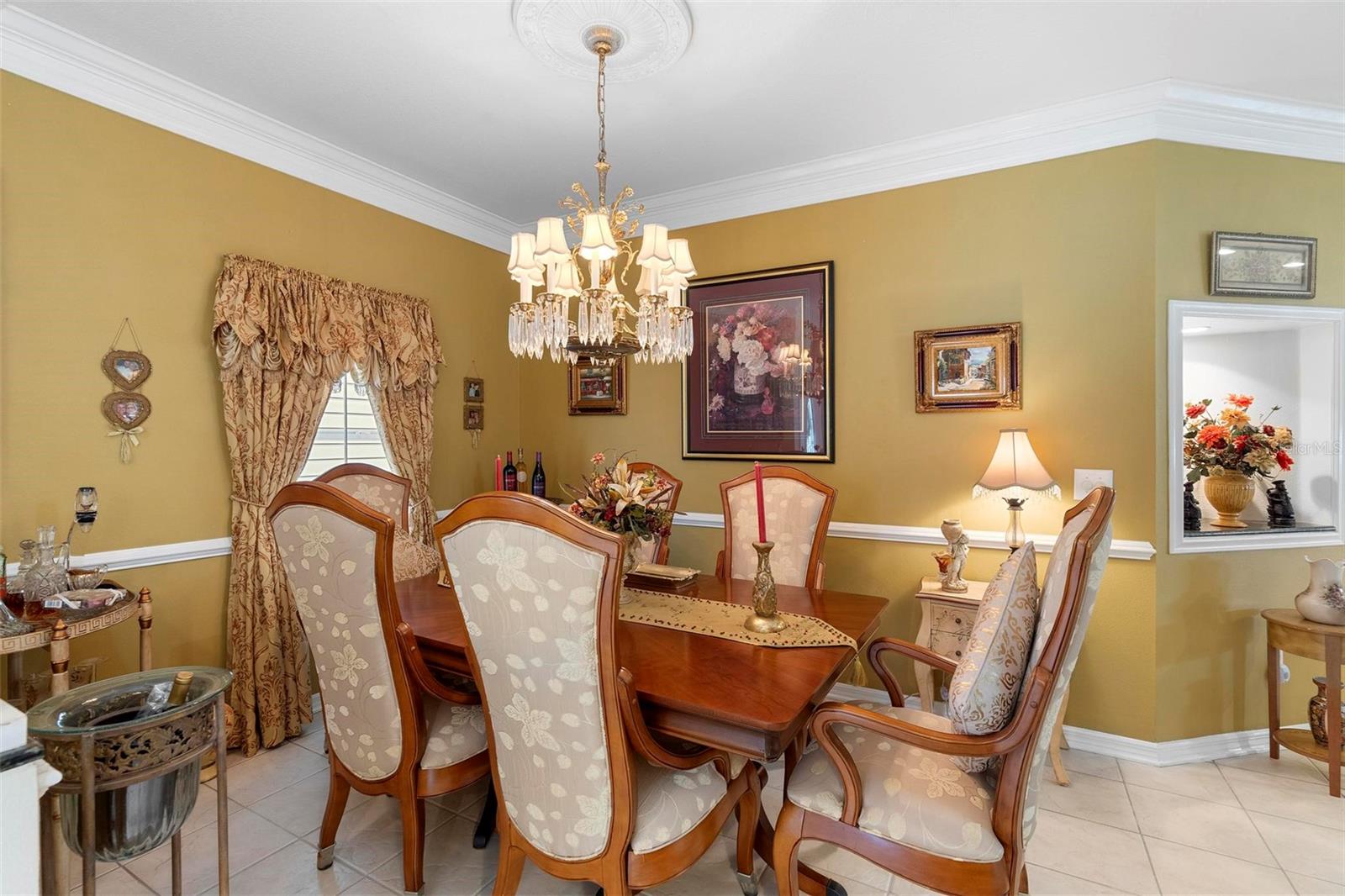 Image 6 of 41 For 9049 Saint Andrews Way