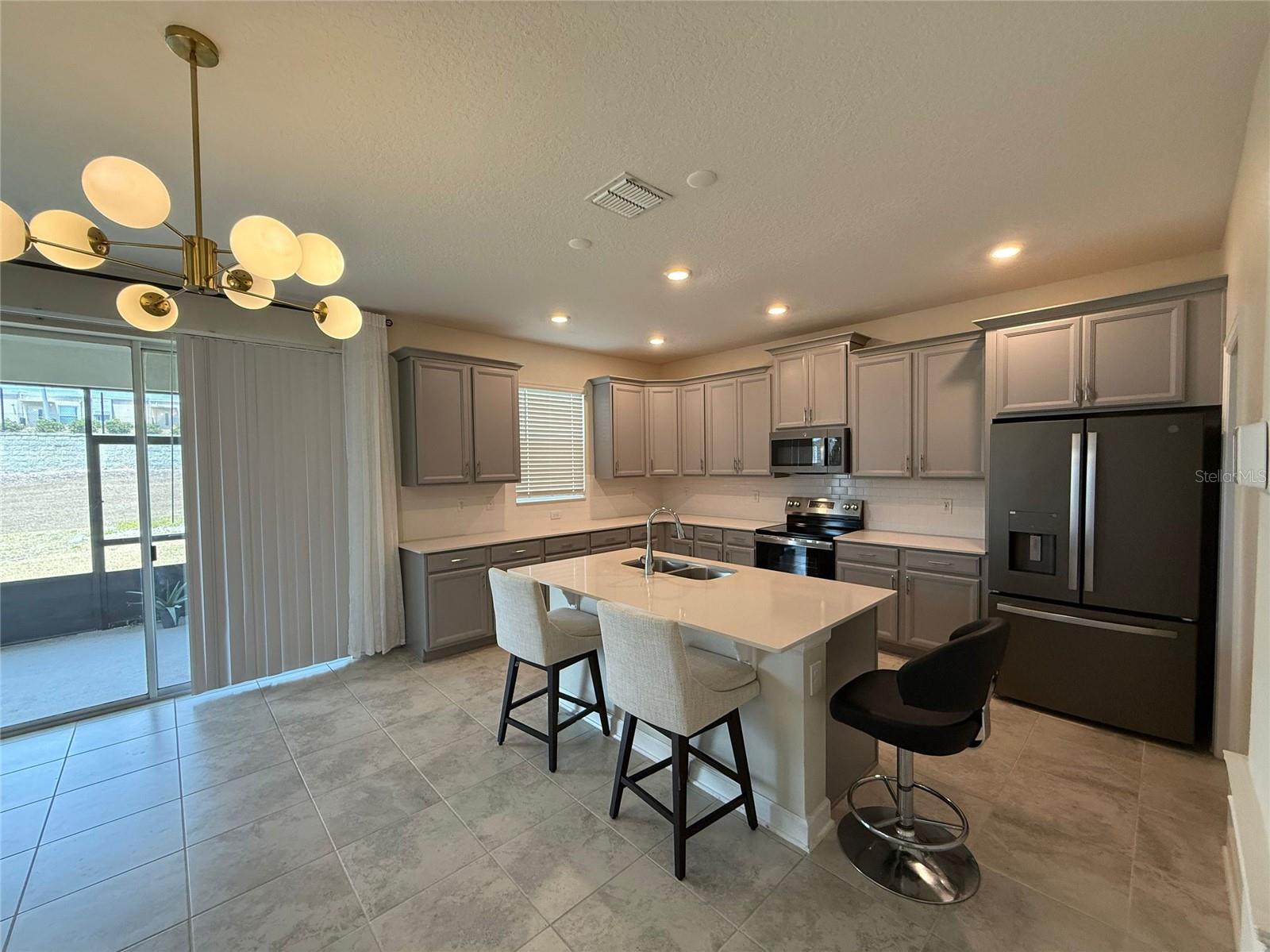 Image 3 of 38 For 18219 Oliver Twist Way
