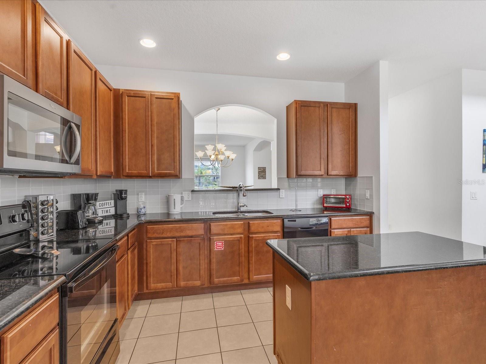 Image 6 of 56 For 411 Cabello Drive