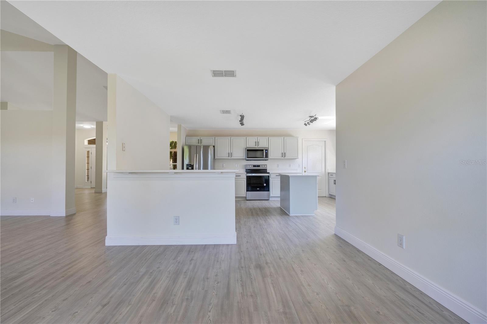 Image 10 of 34 For 1375 Willow Wind Drive