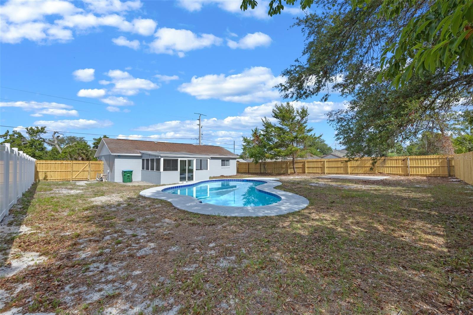 Image 44 of 75 For 2763 Waco Drive