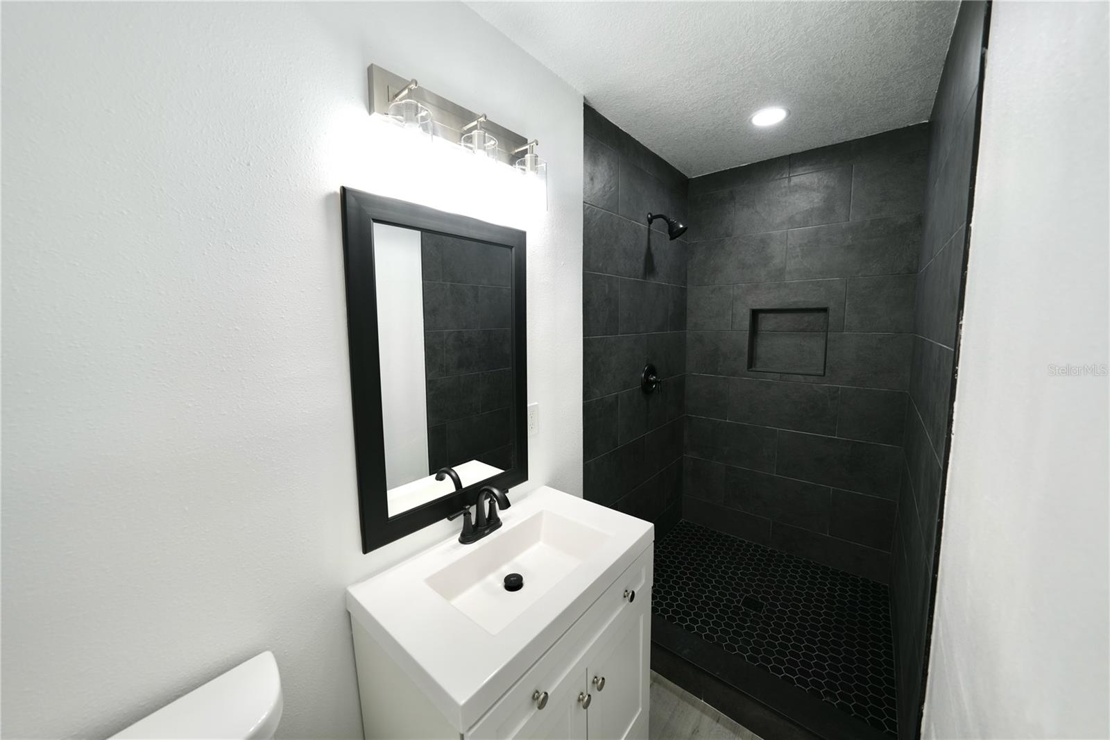 Image 11 of 22 For 45 Nancy Lee Avenue