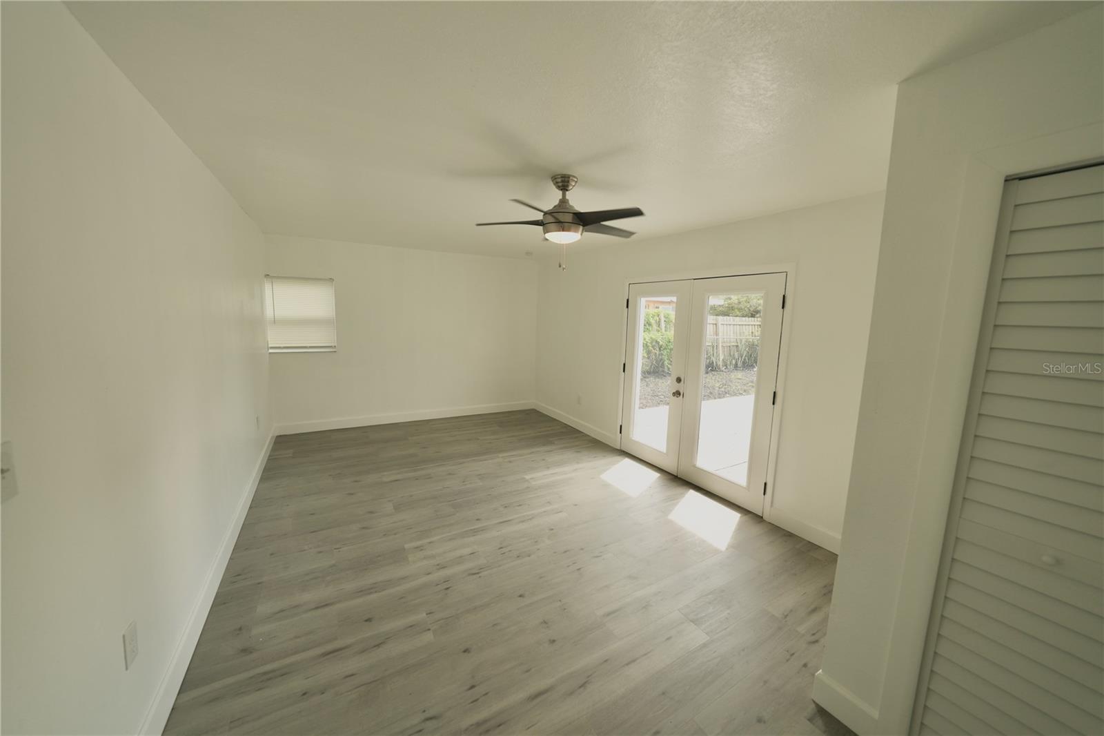 Image 13 of 22 For 45 Nancy Lee Avenue