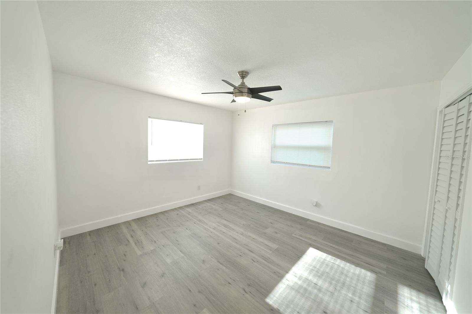 Image 19 of 22 For 45 Nancy Lee Avenue