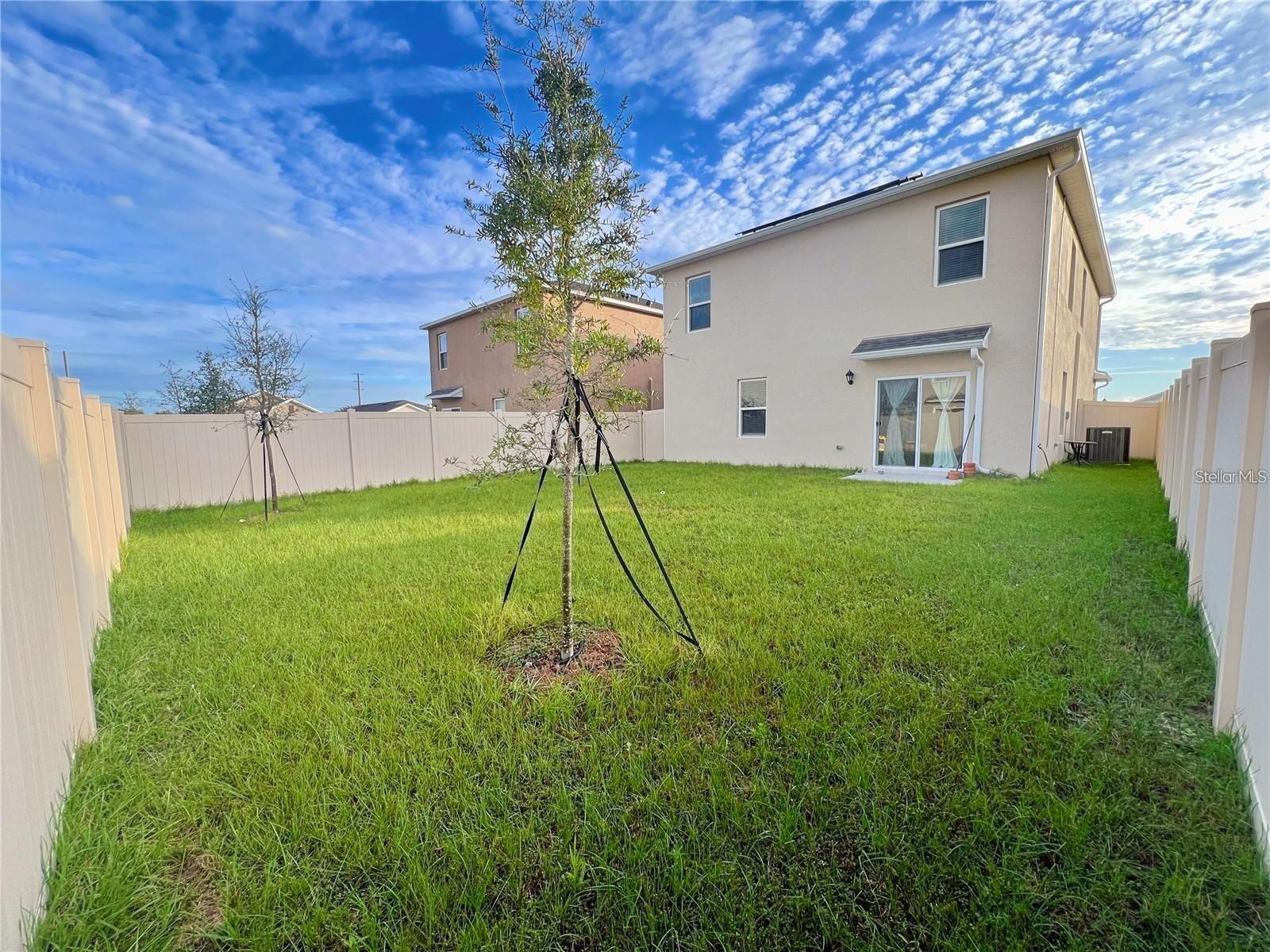 Image 2 of 19 For 1800 Post Oak Drive