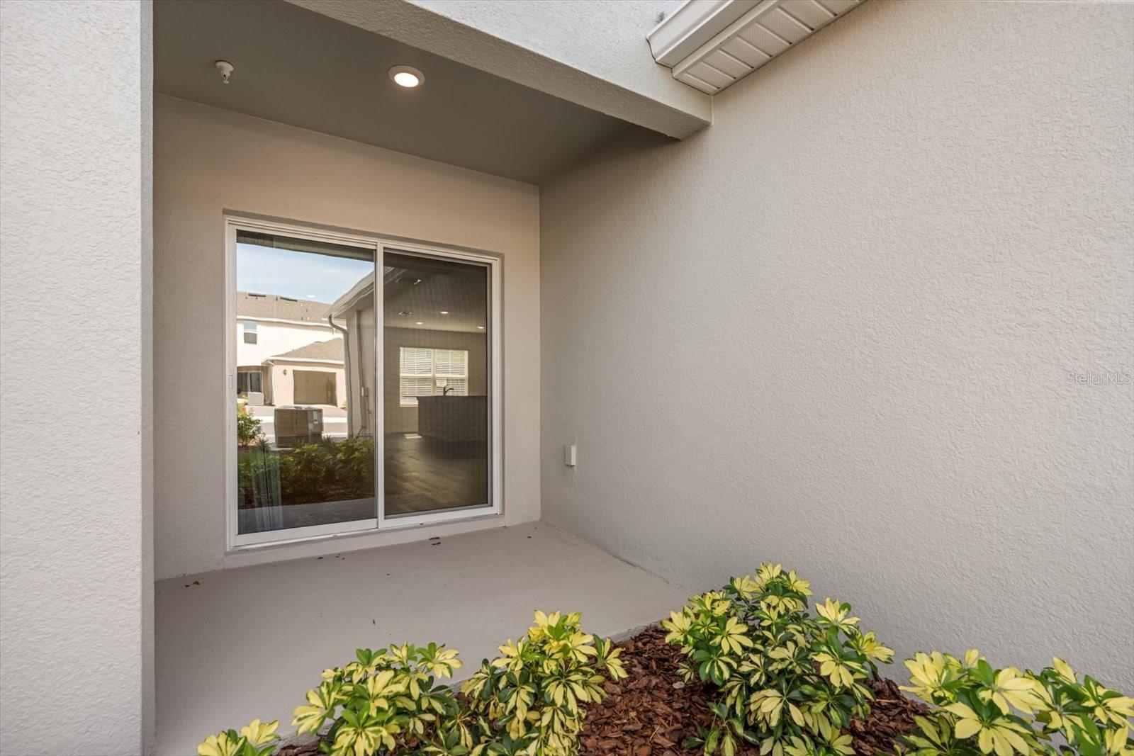 Image 2 of 30 For 2741 Flushing Drive