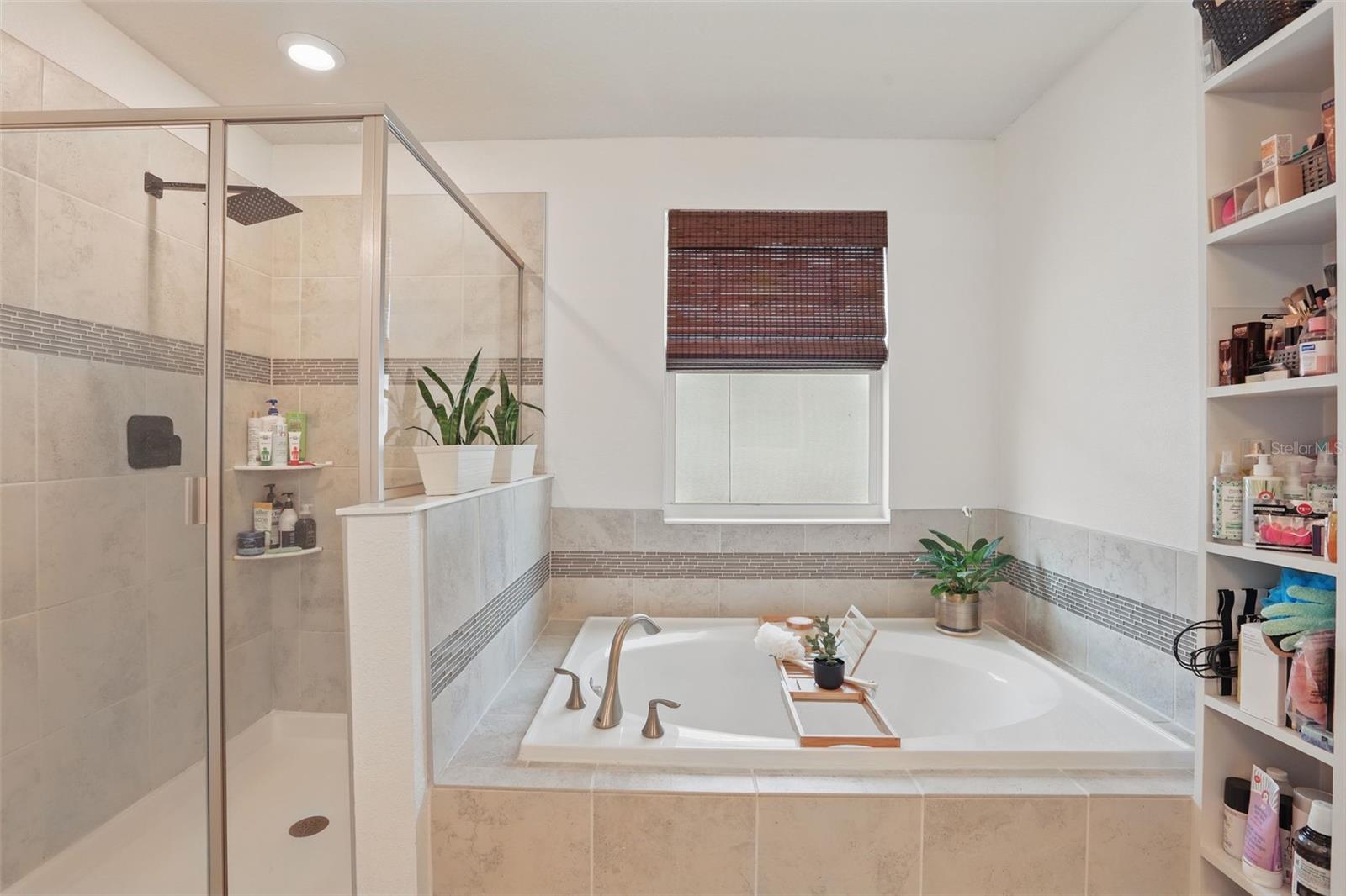 Image 23 of 65 For 12127 Sonnet Avenue