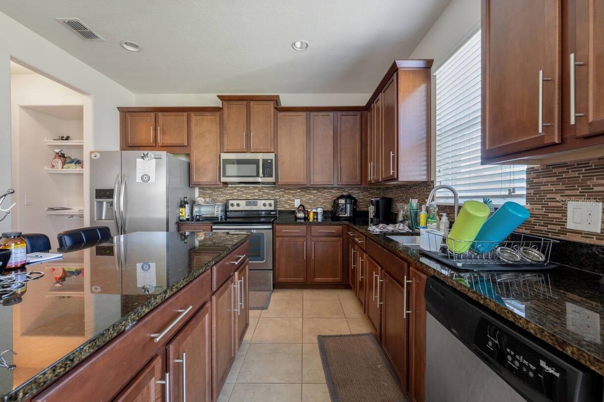 Image 8 of 33 For 5115 Longmeadow Park Street