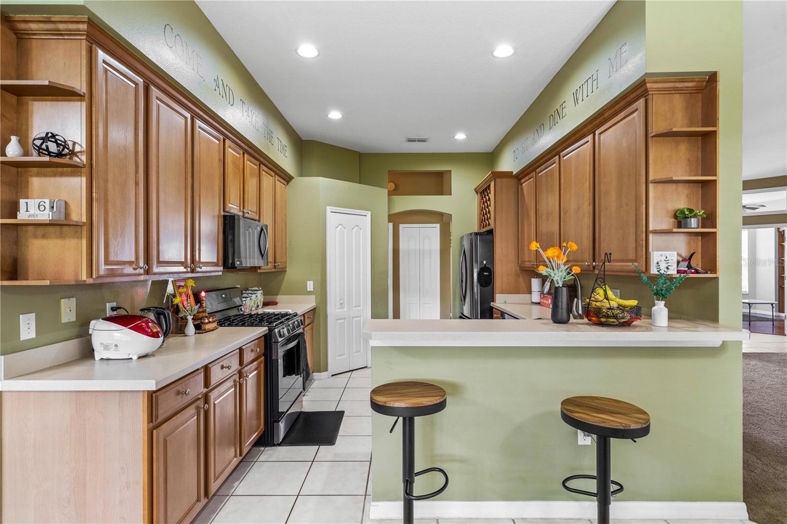 Image 10 of 36 For 346 Hickory Springs Court