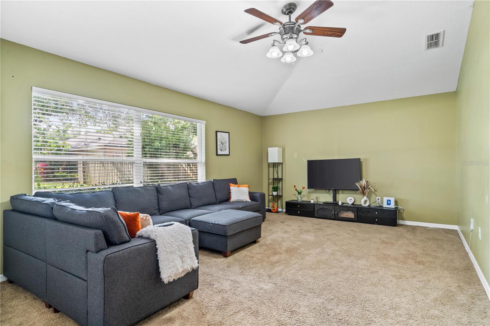 Image 13 of 36 For 346 Hickory Springs Court